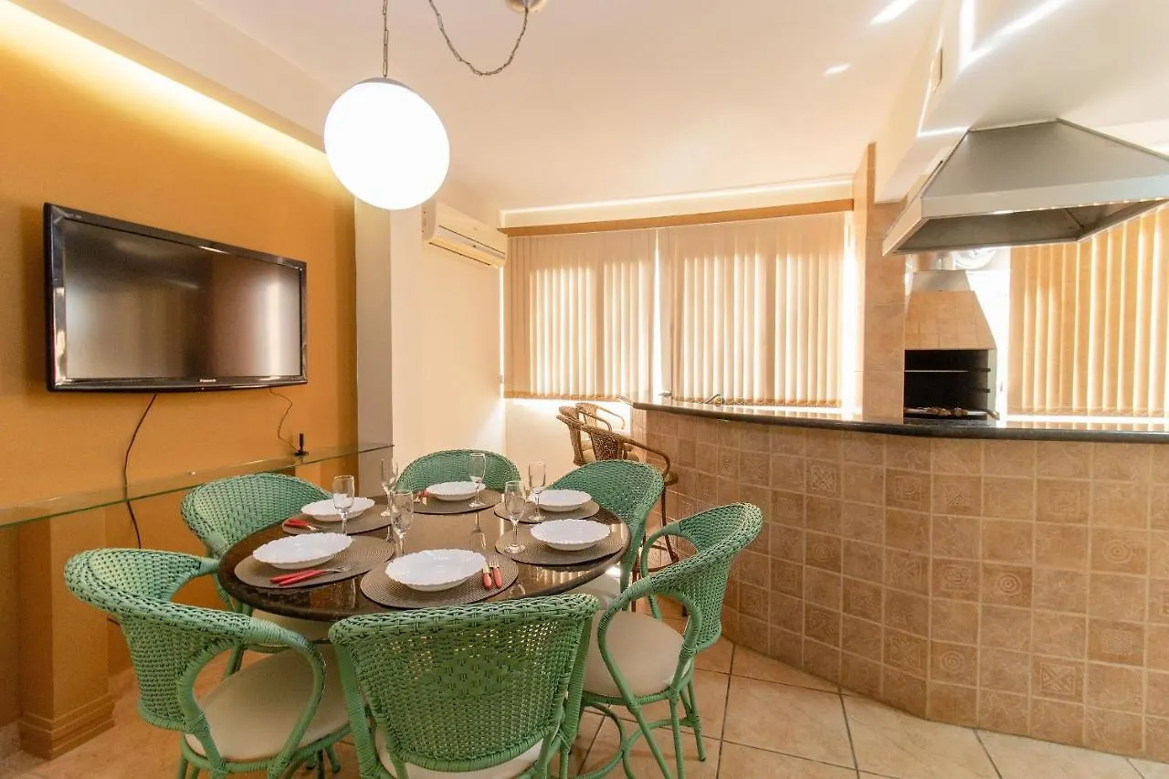 Jse31 - 4 Dr Climatizados, Churrasq, Calcadao Balneário Camboriú